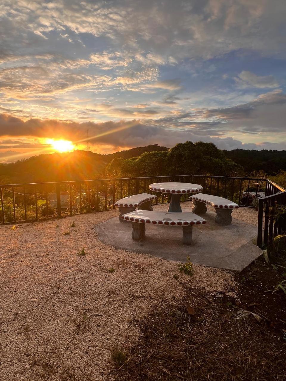 Casa Tipica La Cruz Villa Monteverde Dış mekan fotoğraf